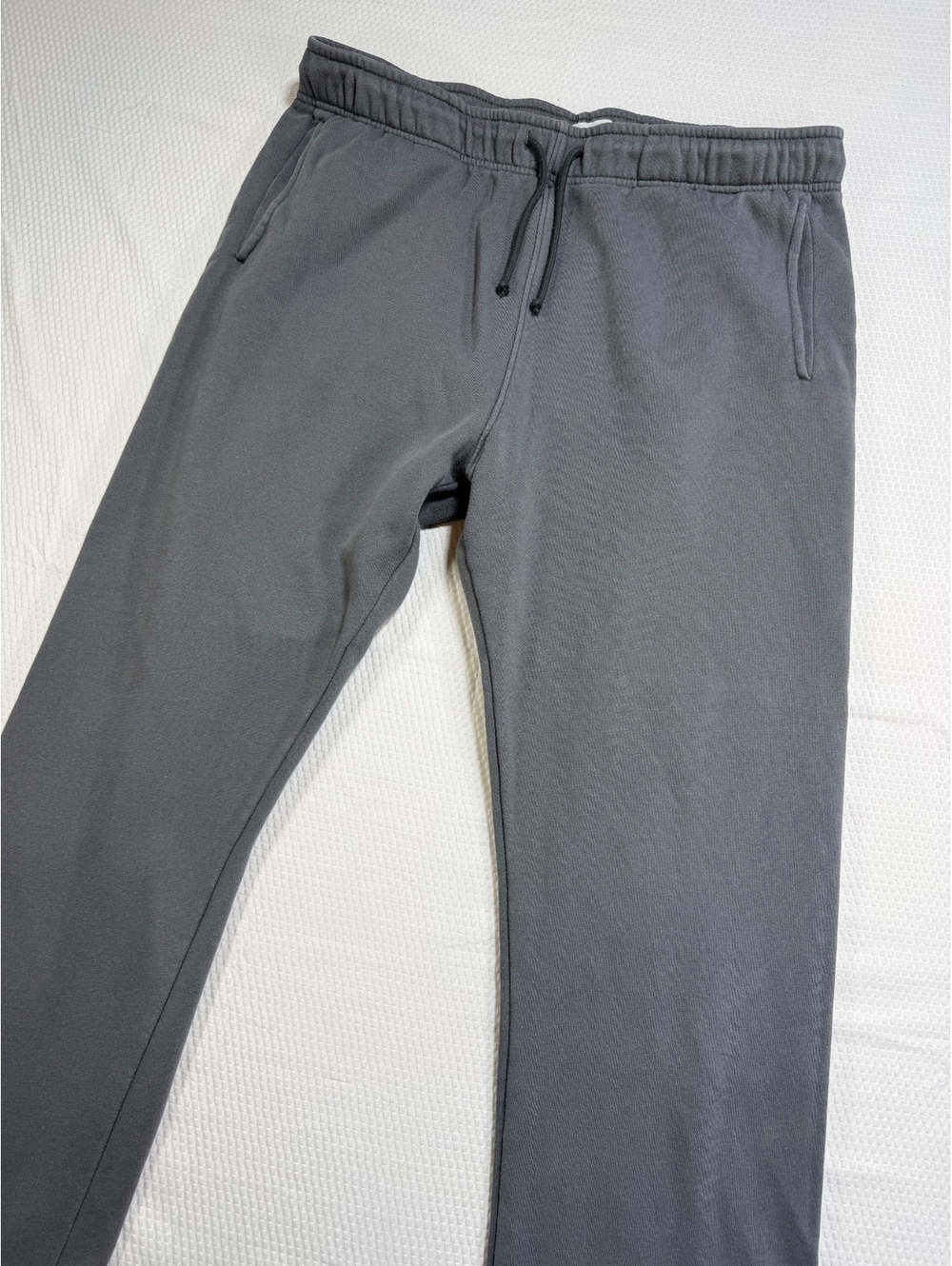 PacSun Men’s XL Gray Straight Leg Sweatpants Fleece Drawstring Lounge Streetwear